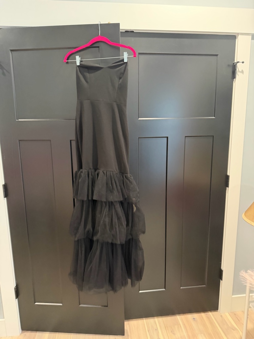 Lulu's Black Strapless Tiered Tulle Gown